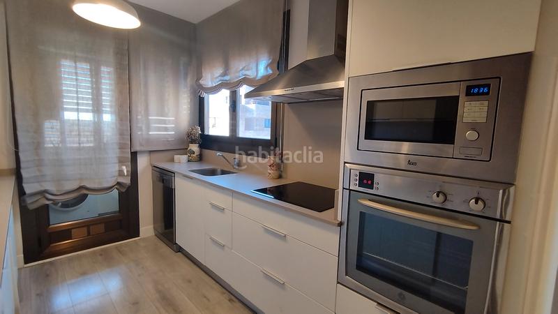 Foto dcb74c18-1c31-49bd-b299-a35490fc80ae. Appartement avec parking dans Maria Auxiliadora Huesca