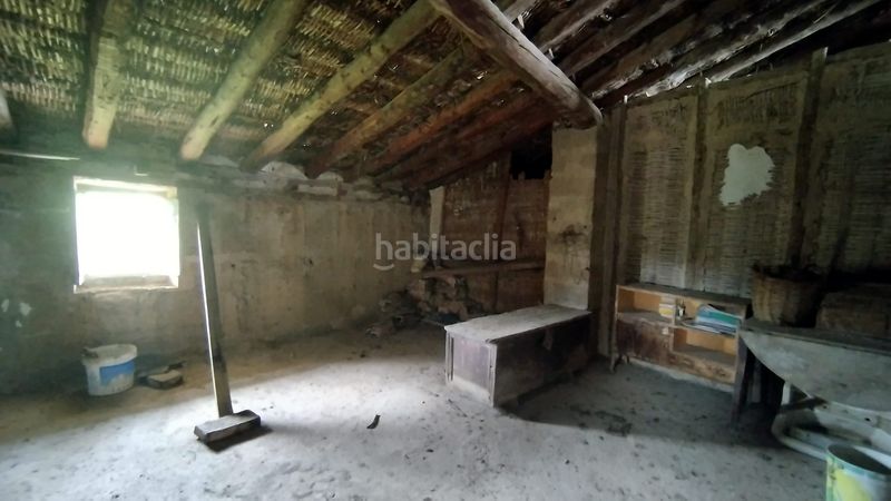 Foto e55a6c1e-c13a-4497-b260-6b321e411657. Masia a Colungo
