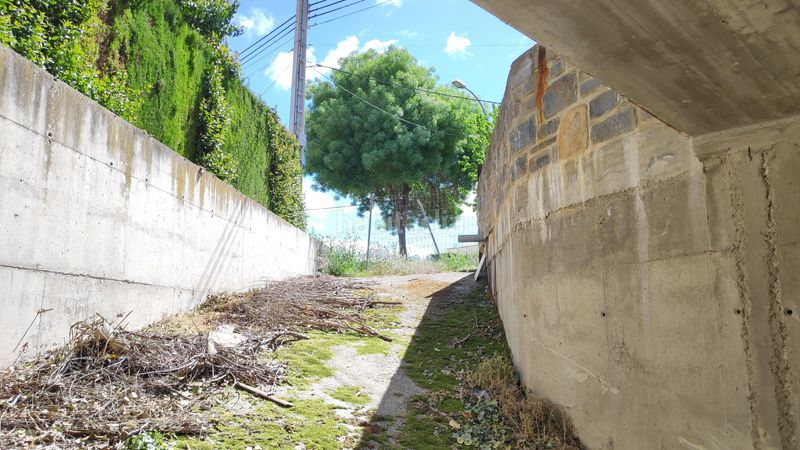 Foto 2666b5db-e1c8-4a97-b961-d0422a6bf7bc. Edificio in calle baja 61 in Almudévar