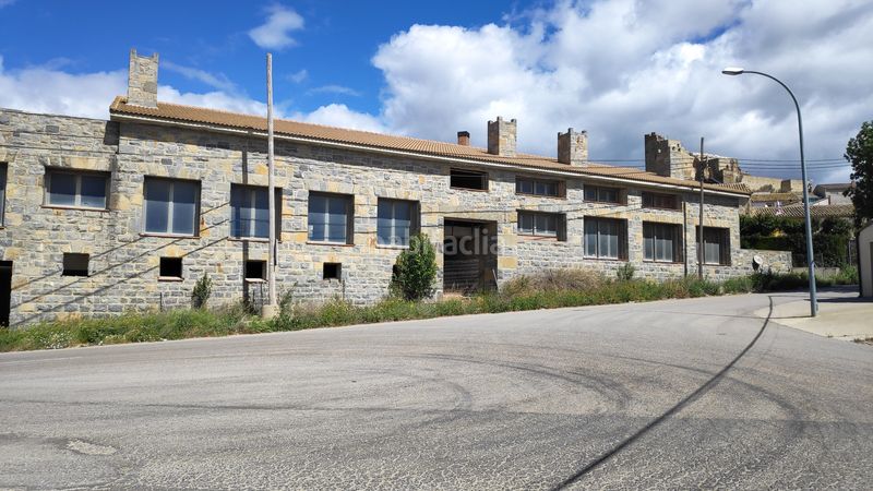 Foto 736d04e4-89dc-4294-a99e-9ae7ef25beed. Edificio in calle baja 61 in Almudévar