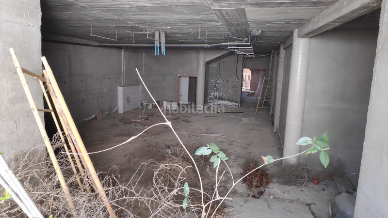 Foto ac2249bb-f125-471e-a01a-138e13d61f54. Edificio in calle baja 61 in Almudévar