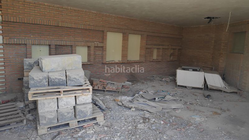 Foto b4f1fa07-de10-404a-acf3-89ed124682a3. Edificio in calle baja 61 in Almudévar