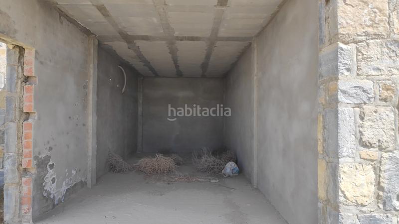 Foto e4f4f950-ef3b-4679-ac10-ecb96e5ede55. Edifici a calle baja 61 a Almudévar
