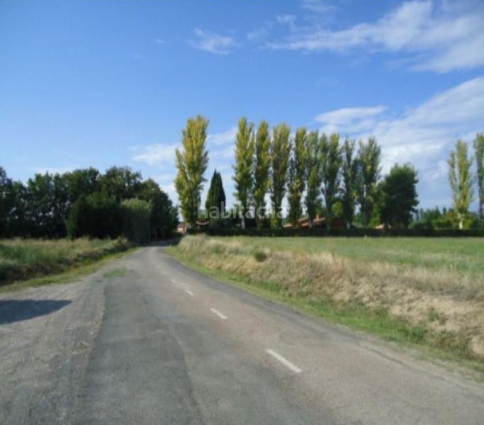 Foto e7dc2430-ae35-407f-afb0-cc541e32d8f9. Terrain résidentiel dans Pedanías Huesca