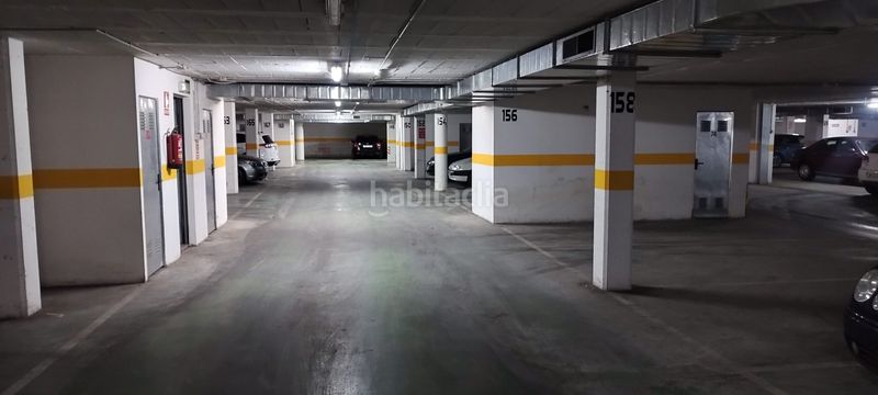Foto 9bf05898-6918-4b08-8bb9-23603e8e268a. Parking coche en Fraga