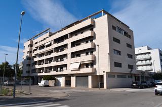 Parking coche  Calle costa rica