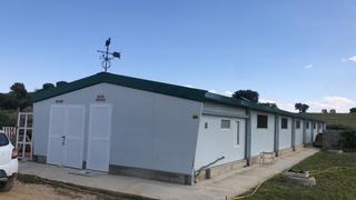 Nau industrial a Ilche. Se vende granja para explotación o como forma de vida autososten