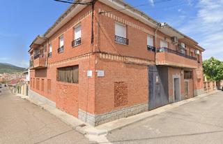 Etagenwohnung en Navahermosa