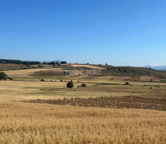 Foto a454e2ad-23f2-4836-b6ff-a7c4736326c7. Finca rústica en Almanza