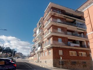 Piso en Navas del Marqu�s (Las)
