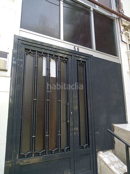 Foto e141b72b-2758-4f29-b0c9-081bcd51e5ef. Pis a Palomeras Bajas Madrid