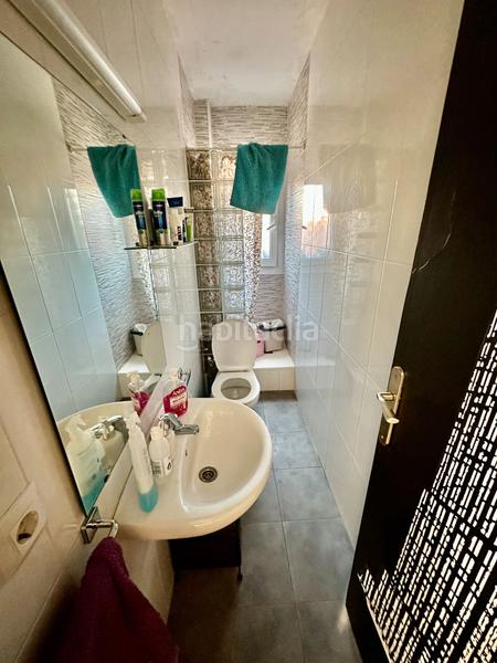 Foto 2881d053-5187-49c4-bcec-53a6019f2983. Appartement dans Guinardera Santa Coloma de Gramenet