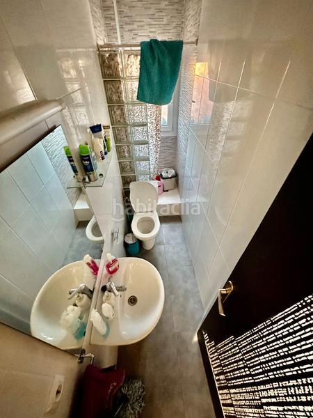 Foto c2752f5c-737c-46bd-b1a9-6e5cd44bb58d. Appartement dans Guinardera Santa Coloma de Gramenet