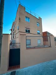 Flat  Carrer del pi. Edificio