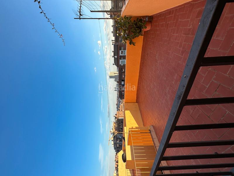 Foto ed081d2e-aaac-422d-9059-ae13dc7485e8. Appartement dans Guinardera Santa Coloma de Gramenet