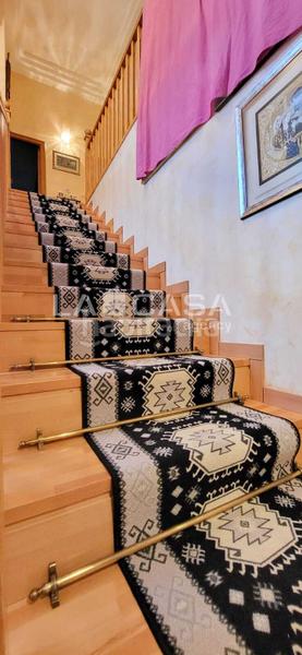 Foto 559b5d70-691e-46e7-8ac5-55ae65c71bd6. Casa con riscaldamento parcheggio piscina in El Berrocal Valladolid