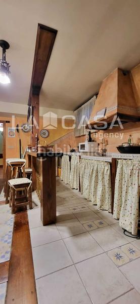 Foto 5e2f4329-d358-406b-ab2a-6d7910d6d3d6. Casa con riscaldamento parcheggio piscina in El Berrocal Valladolid