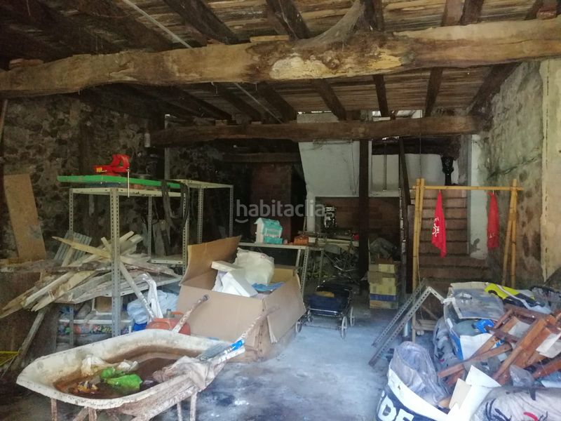 Foto c592f7da-e021-4160-8bdc-055e9a288e3e. Casa aparellada a Ampuero