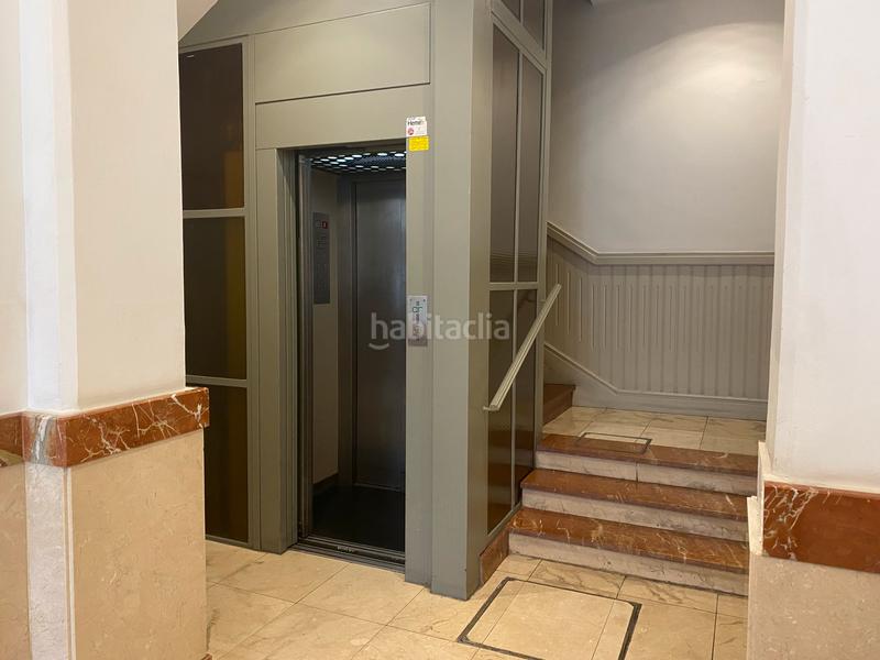Foto 3d1eec3f-b088-48fd-a6b5-2cc5eaf16546. Appartement avec chauffage dans Abandoibarra - Guggenheim Bilbao