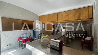 Local commercial  Carrer de josep miret. Local comercial