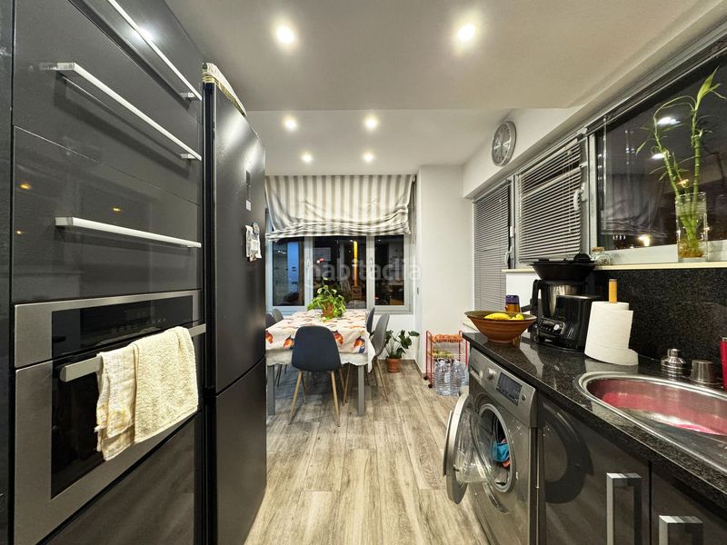 Foto 7b3b0078-7c51-41d7-a0ec-54715972fa6b. Pis amb aparcament piscina a Port Forum Sant Adrià de Besòs