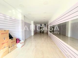 Local Comercial  Avinguda d'alfons xiii. Local a pie de calle