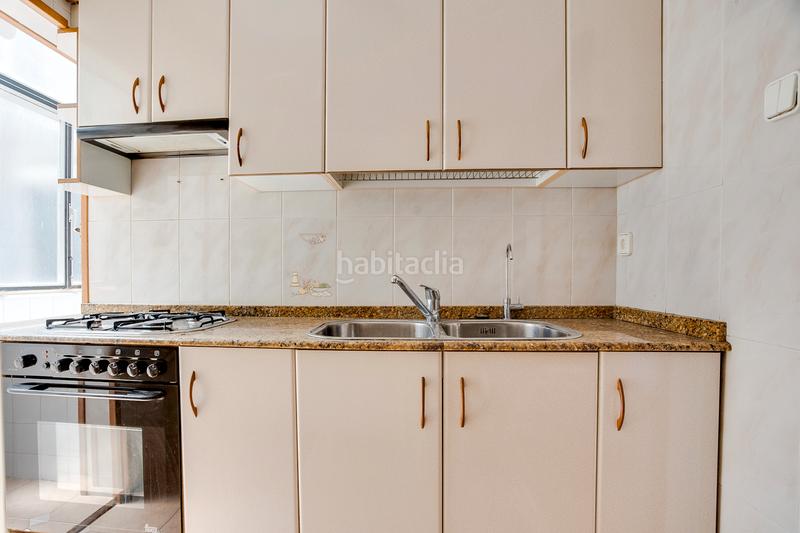 Foto bc7aa1a2-0c51-4953-a16e-834c472cf2d1. Àtic a Sants Barcelona