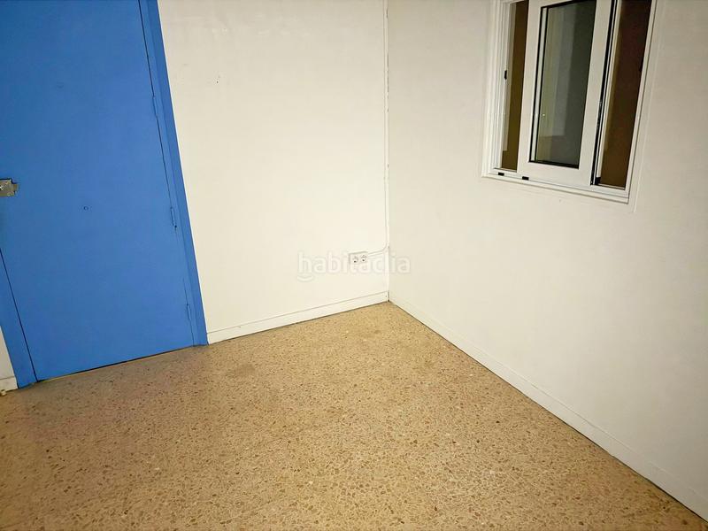 Foto b3f0b7a8-0831-4b92-bf54-2102a10ff39b. Locale commerciale in La Plana Esplugues de Llobregat