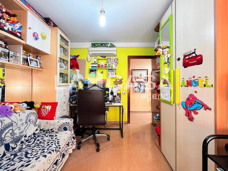 Foto c43dd831-632c-4d96-bb22-7f54e94c0290. Piso balcon ascensor en Progrés - Pep Ventura Badalona