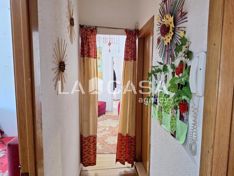 Foto ea3720c1-ddd9-4506-91c6-3bb37044f119. Appartamento con riscaldamento in Centre Santa Coloma de Gramenet