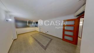 Appartement  Carrer de lima. Tres habitaciones