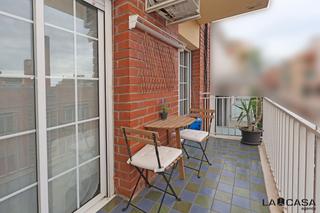 Appartement  Carrer de castelao. Cuatro habitaciones
