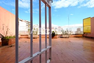Etagenwohnung  Carrer de vilapicina. Ascensor terraza