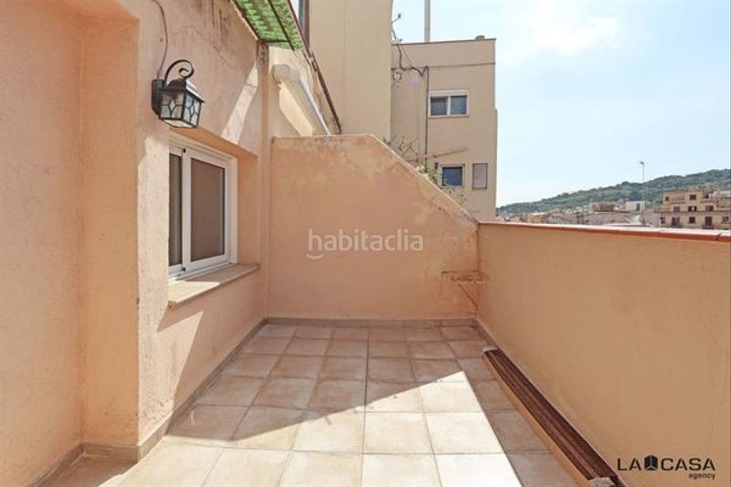 Foto 5bccb56d-f4a0-4b75-b86f-ce042bc25a7a. Ático terraza tres habitaciones en El Poble Sec - Parc de Montjuïc Barcelona