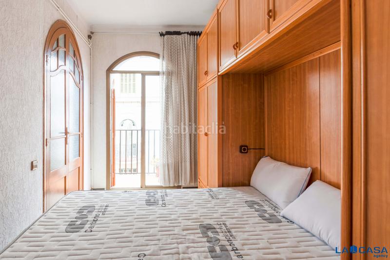 Foto f5501846-da9a-46e3-8e0c-da270364aa46. Piso cuatro habitaciones balcon en El Poble Sec - Parc de Montjuïc Barcelona