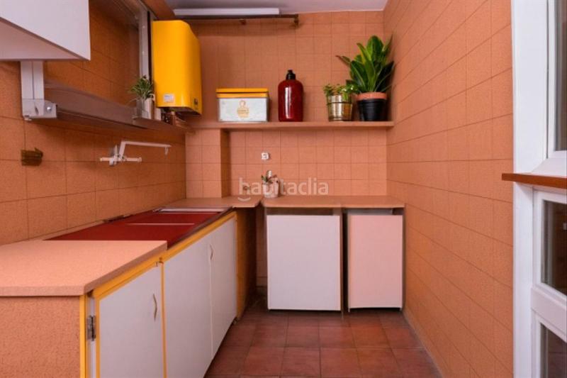 Foto a85f493a-1054-41de-8d30-90b055a2dcd8. Piso una habitacion en El Poble Sec - Parc de Montjuïc Barcelona