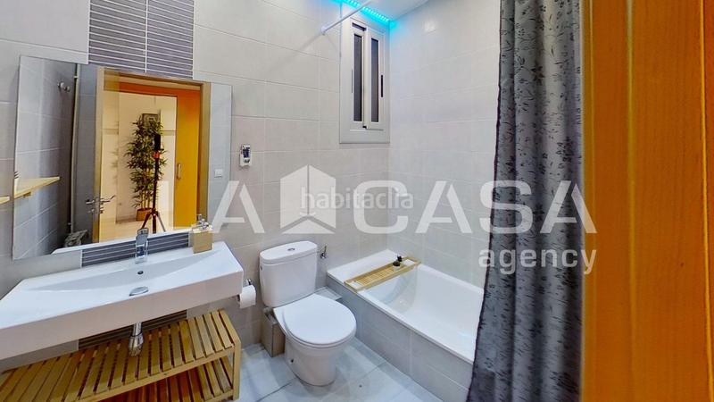 Foto ae8b2e1f-945c-49fc-8e01-8341fd6b4aca. Piso ascensor dos habitaciones en La Sagrera Barcelona
