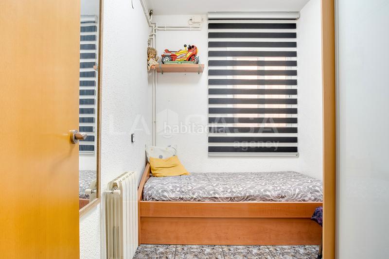 Foto 6ba2628f-e834-4a28-824a-af3348e7ab7e. Piso ascensor dos balcones en Sanfeliu Hospitalet de Llobregat (L´)