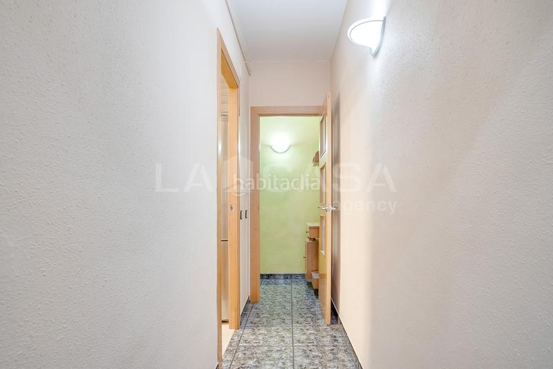 Foto cd7b15f2-2822-4340-9503-f128fcdc768a. Piso ascensor dos balcones en Sanfeliu Hospitalet de Llobregat (L´)