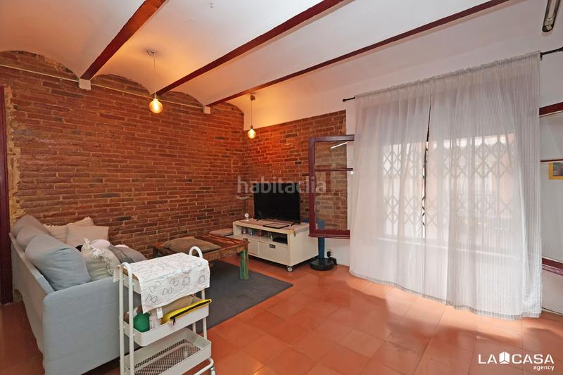 Foto ad1360eb-59b7-4e7c-ad1e-7703237507a7. Duplex in El Poble Sec - Parc de Montjuïc Barcelona