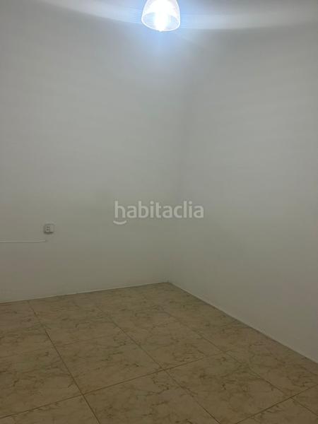 Foto 0d89bb07-e433-4d68-9370-3a1e19553559. Piano terra in Vila de Gràcia Barcelona