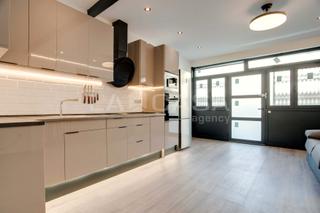 Local commercial  Carrer del mercat. Local reformado