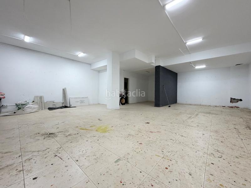 Foto f0d4a274-329c-4807-8fc1-5021e87f19b5. Locale commerciale in Putget - Farró Barcelona