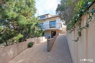 Maison  Carrer josep echegaray. Piscina