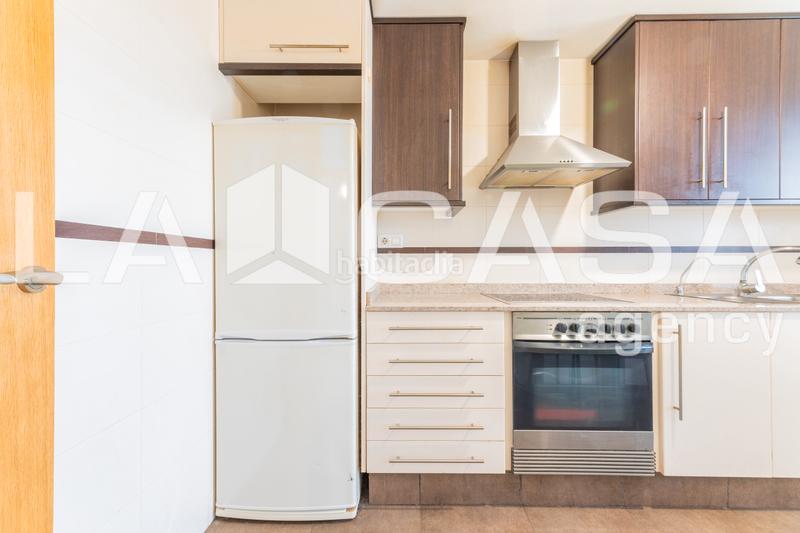 Foto f7a89234-8d0e-4349-ae8e-09c77f2bf6b6. Appartamento con parcheggio in Massalfassar