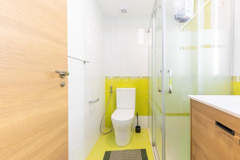 Foto 4b5fcbce-d4eb-4897-b829-33820dff79f8. Piso terraza cuatro habitaciones en Aiora Valencia