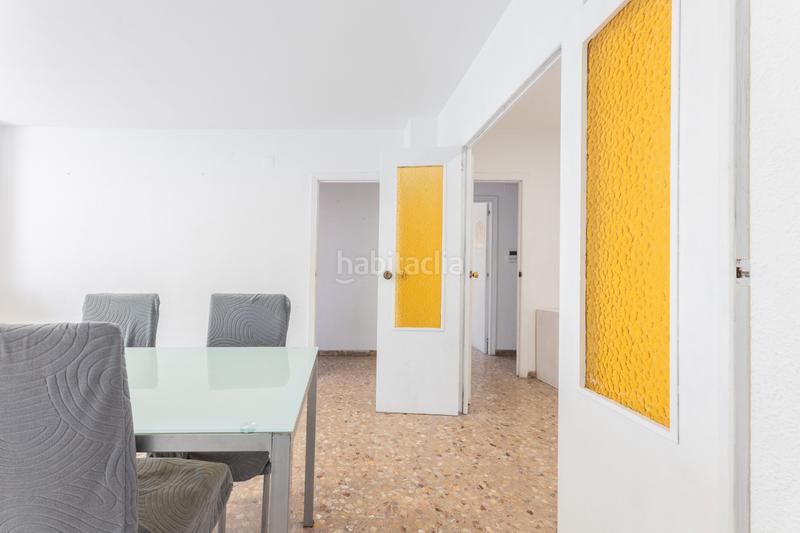 Foto 37efdcbe-554f-4a6f-8837-de69b0dee8db. Etagenwohnung in Ciutat Jardí Valencia