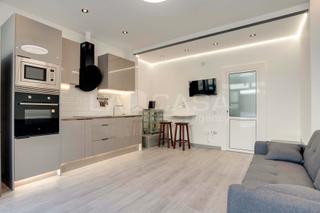 Local commercial  Carrer del mercat. Local reformado a vivienda