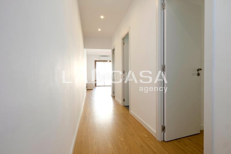 Foto 0708db9a-fd4a-48fa-b26d-ee8a1b8fc4c6. Flat with heating in Vilapicina - Torre Llobeta Barcelona