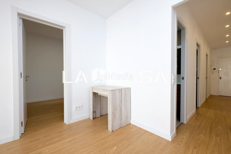 Foto 604c901f-6bab-4f45-a6da-2d065698407c. Flat with heating in Vilapicina - Torre Llobeta Barcelona